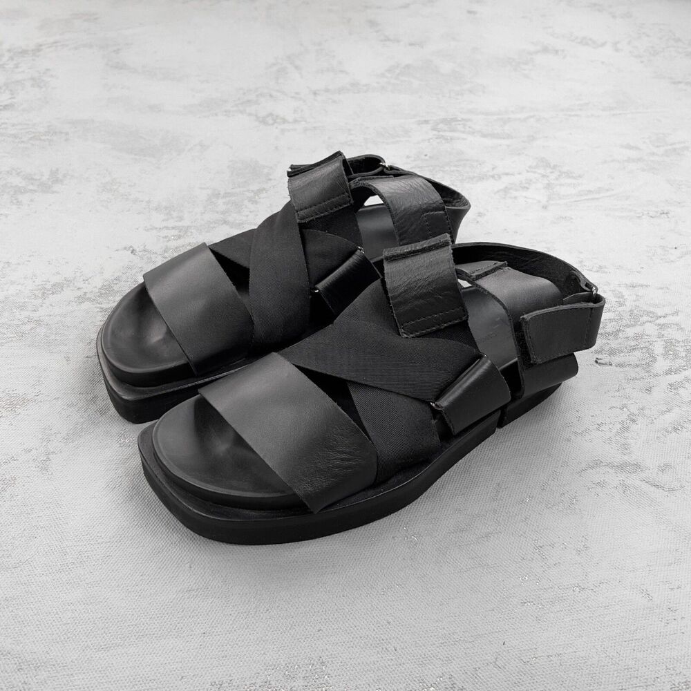 Cinzia Araia Black Leather and Woven Strap Sandals Size It 41, US M 8, W 11